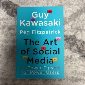 The Art of Social Media Book